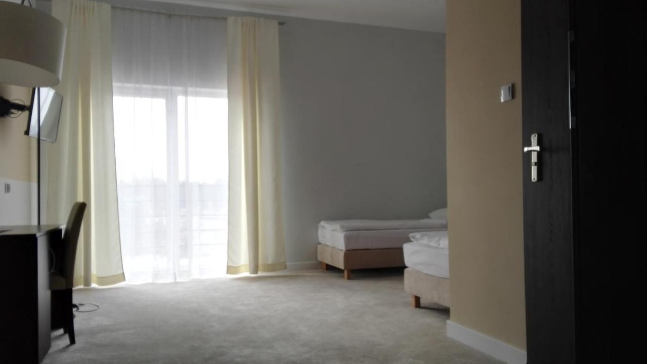 Hotel Ostoja Lipówki Kültér fotó